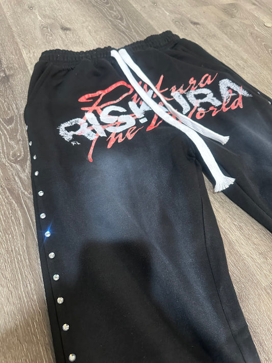 Black heavyweight “Riskura” joggers