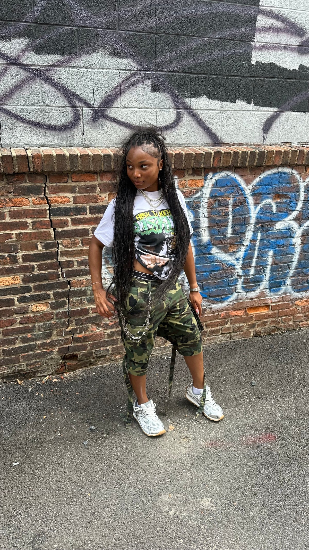 Im addicted to streetwear Riskura tee
