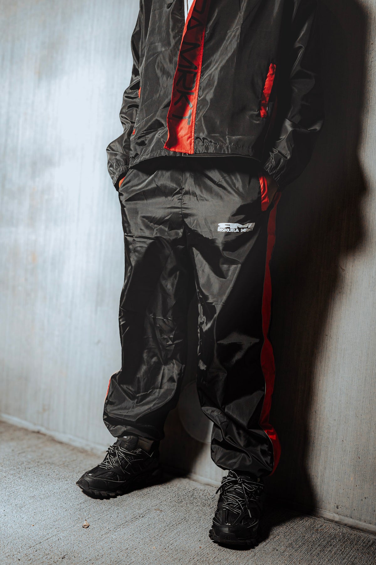 Red Riskura Hustle tracksets