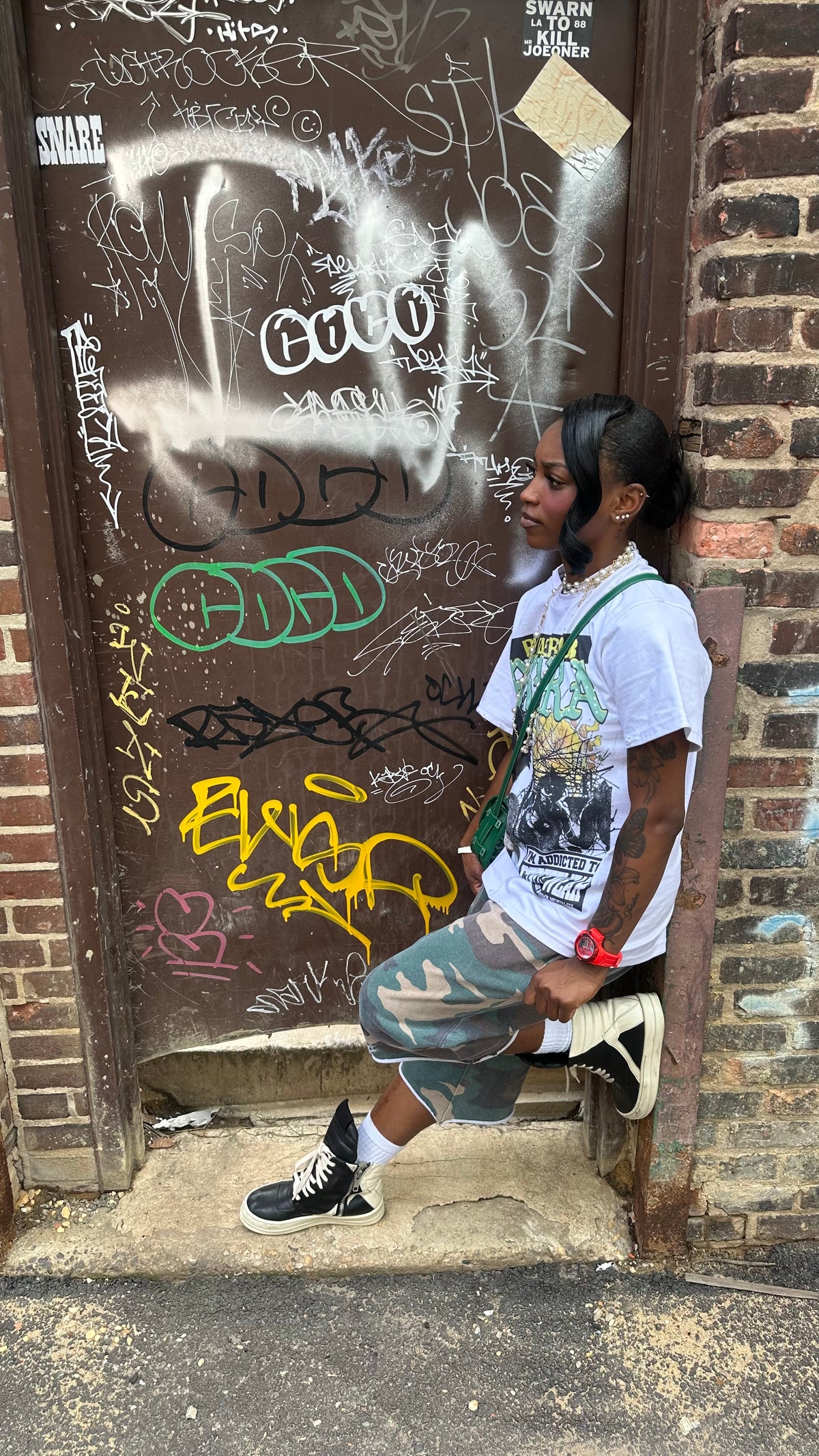 Im addicted to streetwear Riskura tee